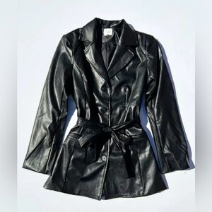 nia emilio patent trench